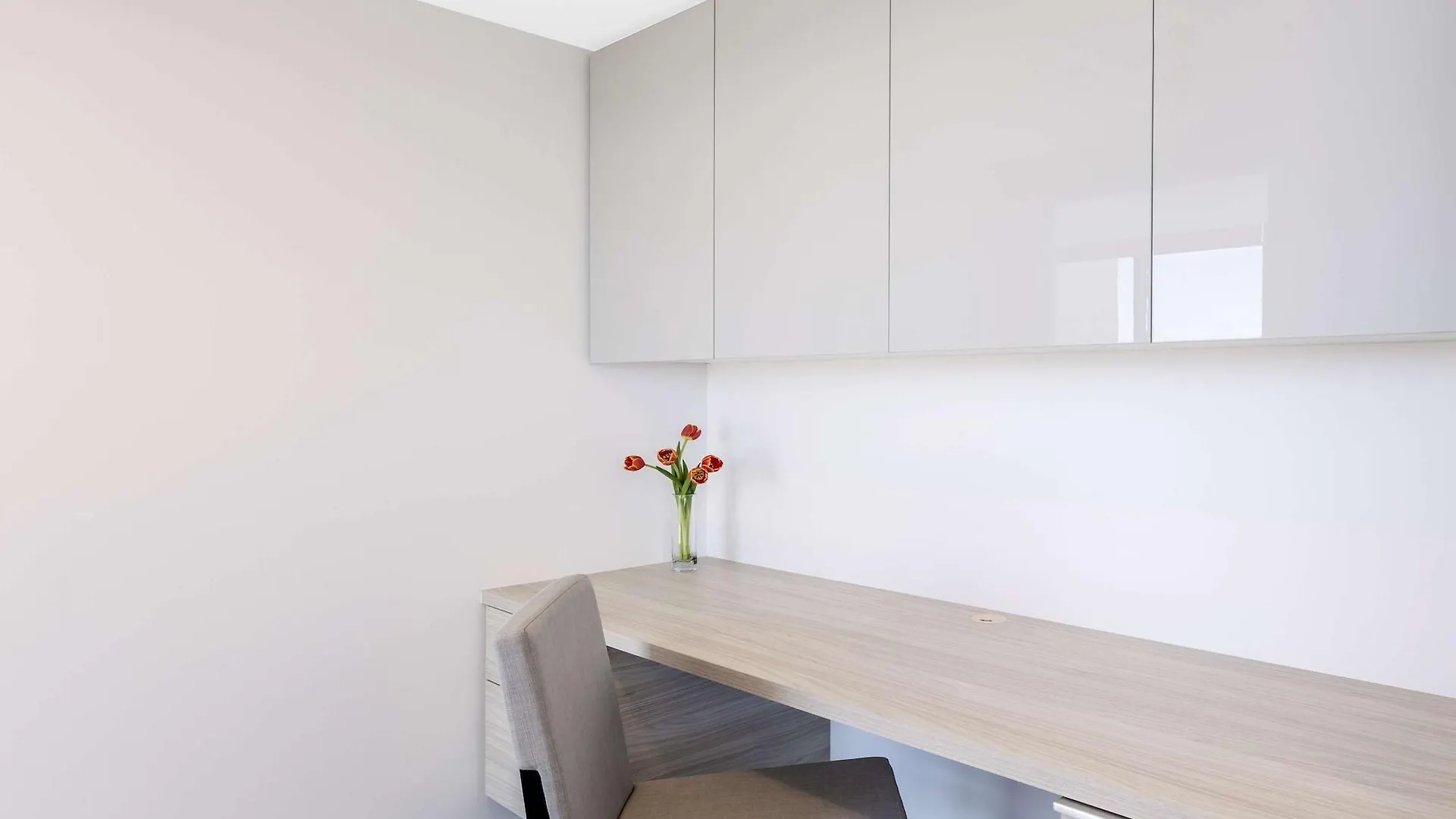 ****  The Milton Brisbane Aparthotel Australia