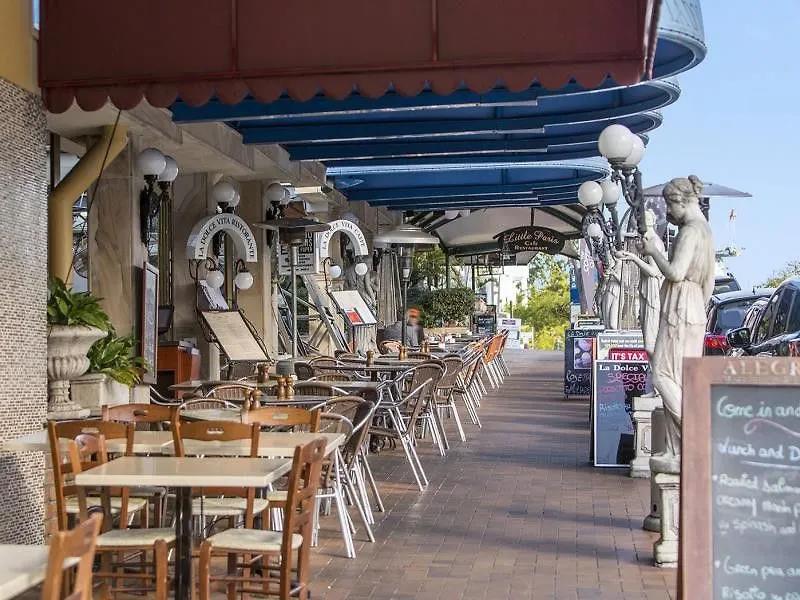 ****  The Milton Brisbane Aparthotel Australia