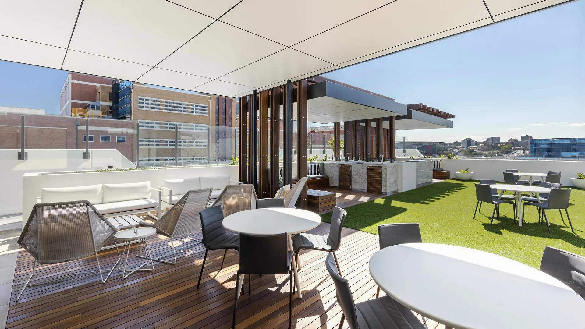 The Milton Brisbane Aparthotel